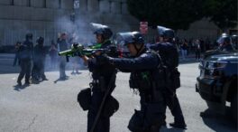  Heridos dos periodistas en las protestas en Los Ángeles contra las políticas migratorias