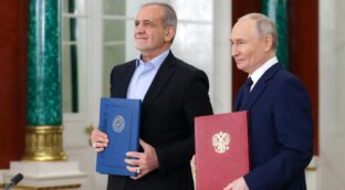 El ministro de Exteriores iraní viaja a Moscú para tratar con Putin el ataque de EEUU