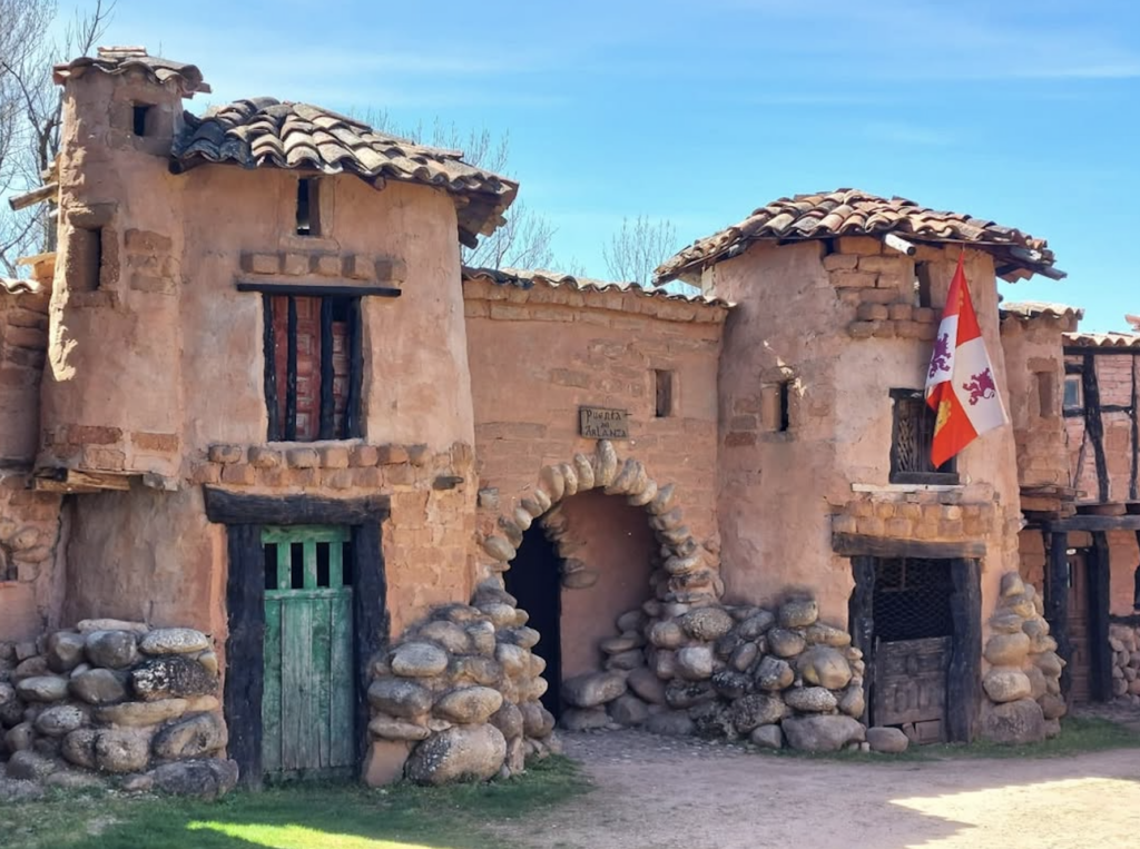 Pueblos rojos de la Sierra de Ayllón