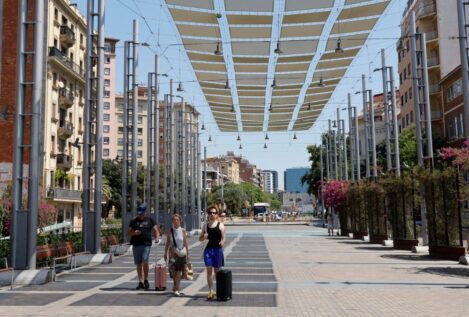 Muere una mujer del servicio de limpieza viaria de Barcelona en plena ola de calor