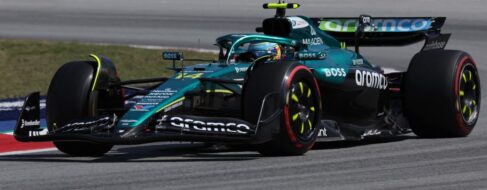 Alonso estrena su casillero de puntos en el dominio de Piastri en el GP de España