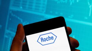 Las farmas mueven ficha ante el fin de patentes: 25.000 millones en acuerdos en solo un mes