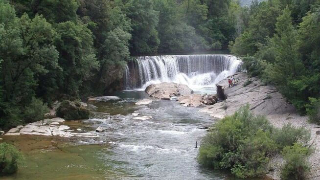 La ruta francesa que acaba en una cascada y que está a cinco horas de Barcelona