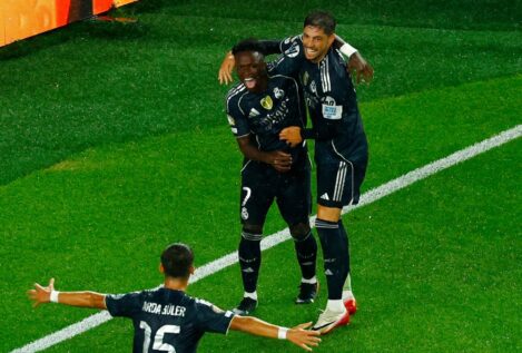Vinicius desata la tormenta perfecta contra el Salzburgo y el Real Madrid es primero de grupo