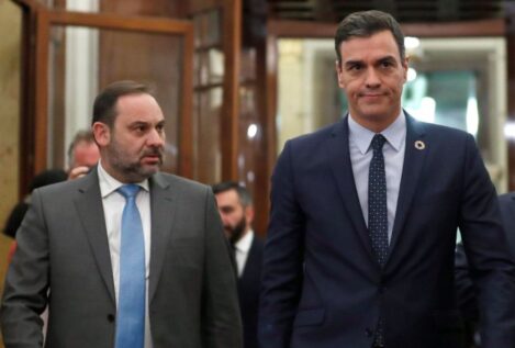 Ábalos formalizó su última obra con mordidas el mismo día que le echó Sánchez