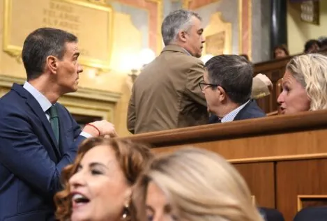 Sánchez no apoyó a Cerdán ante Feijóo en el Congreso para no caer en la «trampa» del PP