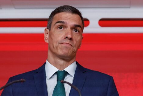 Sánchez reta a PP y Vox a presentar una moción y presume ahora de lucha contra la corrupción