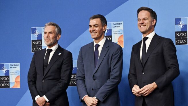 Sánchez elude el contacto con Trump y otros líderes en el inicio de la cumbre de la OTAN