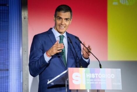 El BOE publica la reforma que obliga a Sánchez a comparecer una vez al mes en el Senado