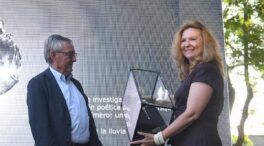Save the Children España recibe el premio Rojana en homenaje a Alfredo Pérez Rubalcaba