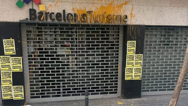 La turismofobia aumenta en Barcelona: «Vienen a robarnos»