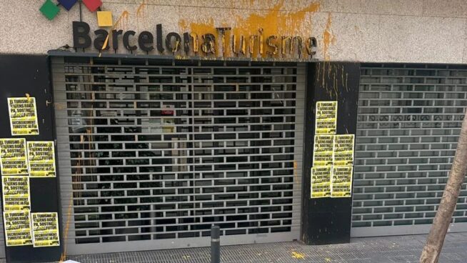 La turismofobia aumenta en Barcelona: «Vienen a robarnos»