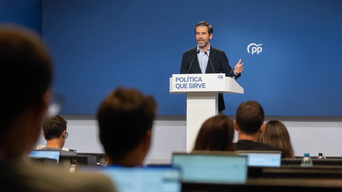 El PP acusa a Sánchez de tener un rostro de «cemento de hormigón armado»