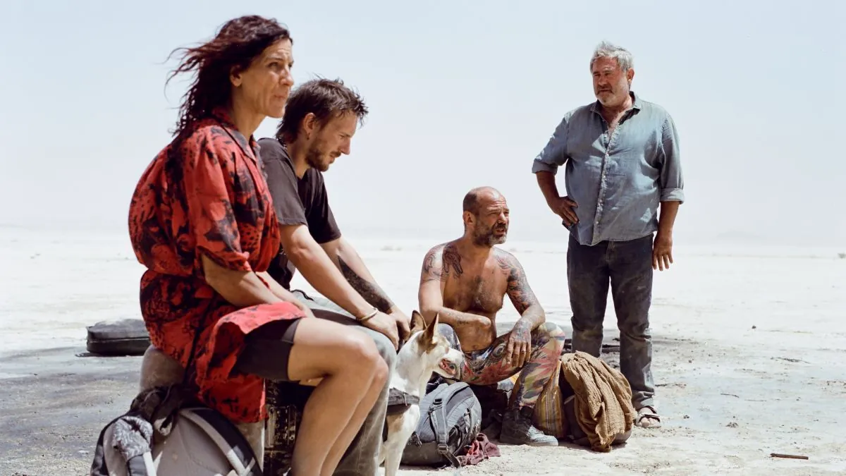 ‘Sirât’: un viaje al horror a través del desierto