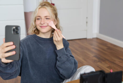 El skincare en TikTok no es un juego de niños: un estudio alerta del riesgo de esta práctica