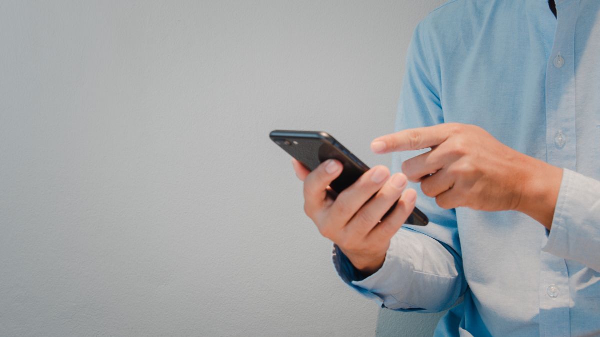 La ciencia lo confirma: este es el tiempo máximo de móvil al día para cuidar tu salud mental