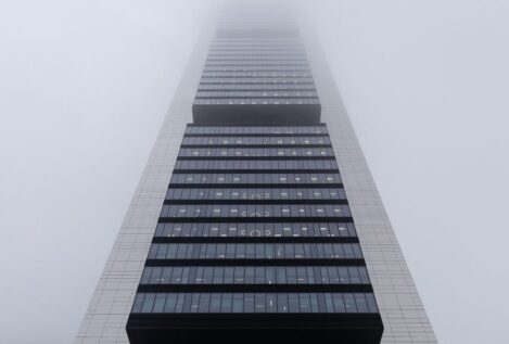 El expresidente de Cepsa Al Qubaisi, en busca y captura por la venta de la Torre Foster