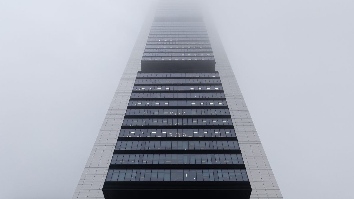 El expresidente de Cepsa Al Qubaisi, en busca y captura por la venta de la Torre Foster