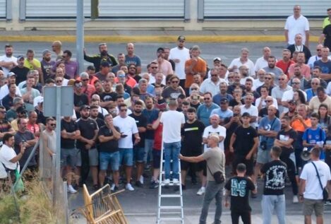 La huelga del metal provoca nuevos cortes de tráfico en Cádiz
