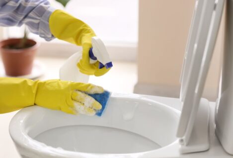 El truco casero con jabón que dejará tu baño oliendo a limpio todo el día