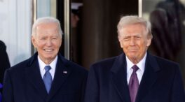 Trump ordena investigar la gestión de Biden y su uso de firmas automáticas