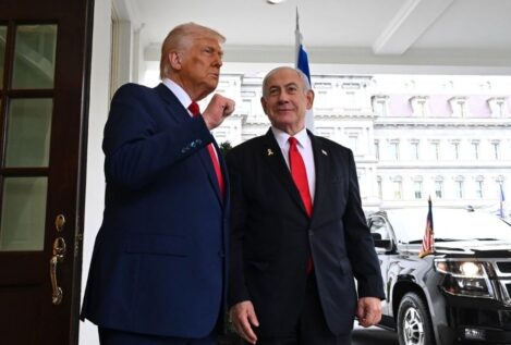 Trump pide que la Justicia israelí indulte a Netanyahu