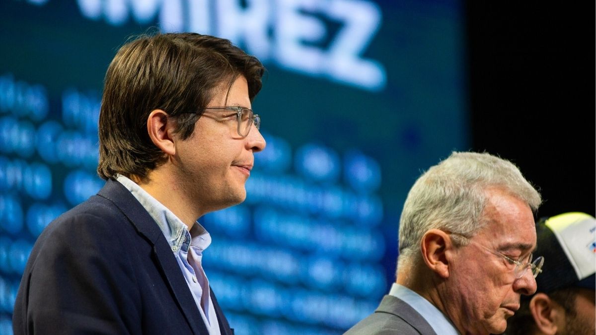Petro revela que la Policía colombiana está «infiltrada» en el atentado contra Uribe