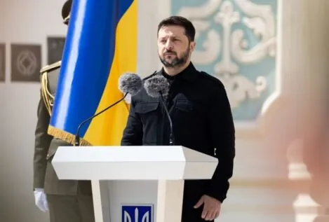 Zelenski confirma que EEUU ha reanudado el envío de ayuda militar a Ucrania