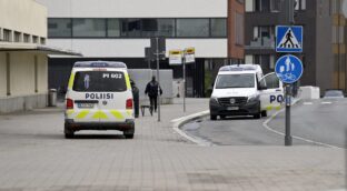 Heridas varias personas por un apuñalamiento múltiple en un centro comercial en Finlandia