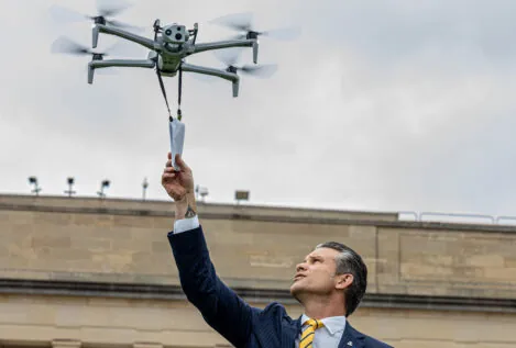 EEUU acelera la fabricación de drones baratos ante la amenaza de una guerra de enjambres
