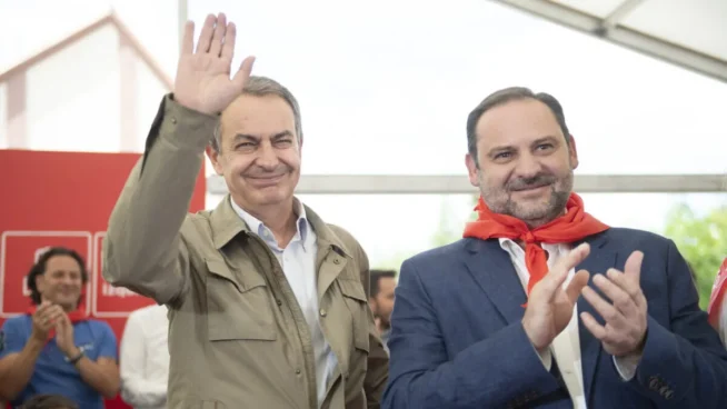 Zapatero presionó al 'número dos' de Ábalos para urgirle a avalar el rescate de Plus Ultra