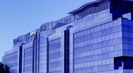 Aena ultima una subida de tarifas aéreas del 6,5% en 2026 tras una década de congelación
