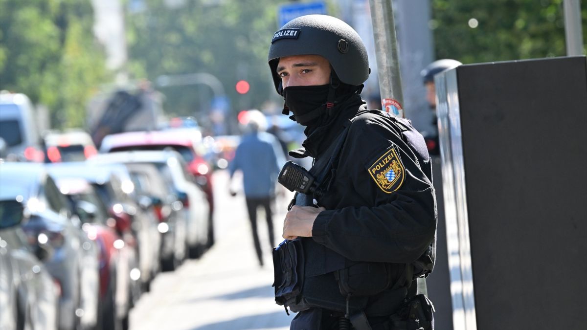 Un hombre hiere con un hacha a cuatro personas en un tren en Alemania