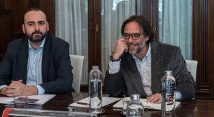 El presidente de Renfe se fue a China en mitad de otra semana de caos ferroviario