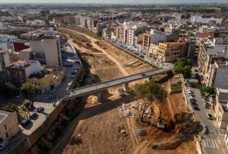 La Confederación Hidrográfica del Júcar y la Aemet dicen que sí informaron de la situación el 29-O