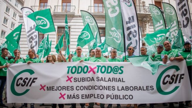 CSIF demanda al Ministerio de Función Pública por el retraso en la implantación teletrabajo