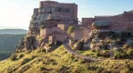 El castillo de Aragón: a 1.400 metros del mar y una de las fortalezas más originales de España
