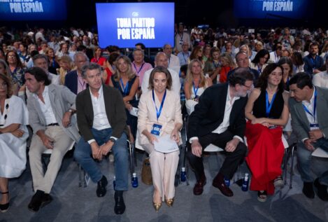 Juanma Moreno ve a Feijóo «más cerca que nunca» de La Moncloa