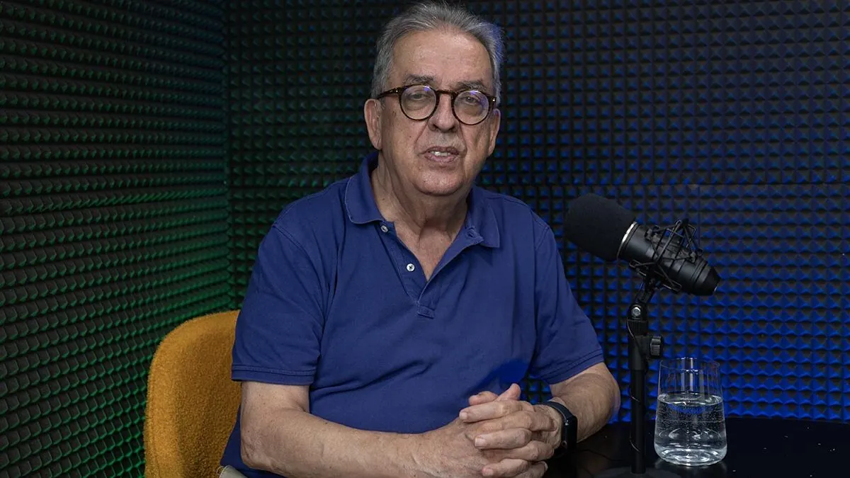 Santiago González: «Todos los males de España tienen su origen en Zapatero»