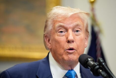 Trump carga contra el presidente de la Fed tras volver a mantener tipos: «Es un fracaso total»