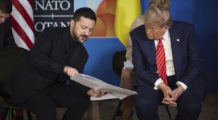 Trump acuerda con Zelenski «reforzar los cielos de Ucrania» tras su conversación con Putin