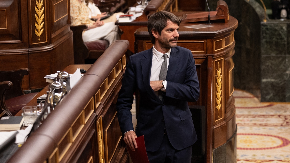Sumar presiona al PSOE para aprobar antes del martes los permisos parentales retribuidos