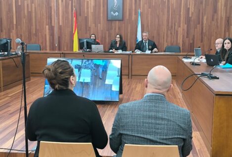 Veintidós años de cárcel por incendiar dos autobuses en Vigo con viajeros dentro
