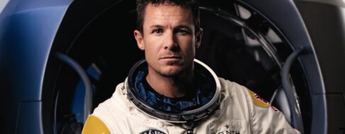 Muere Félix Baumgartner, el paracaidista que saltó desde la estratosfera, haciendo parapente