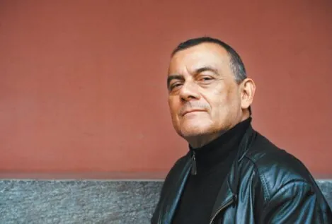 Horacio Castellanos Moya: la América atrapada entre la ansiedad y la parodia