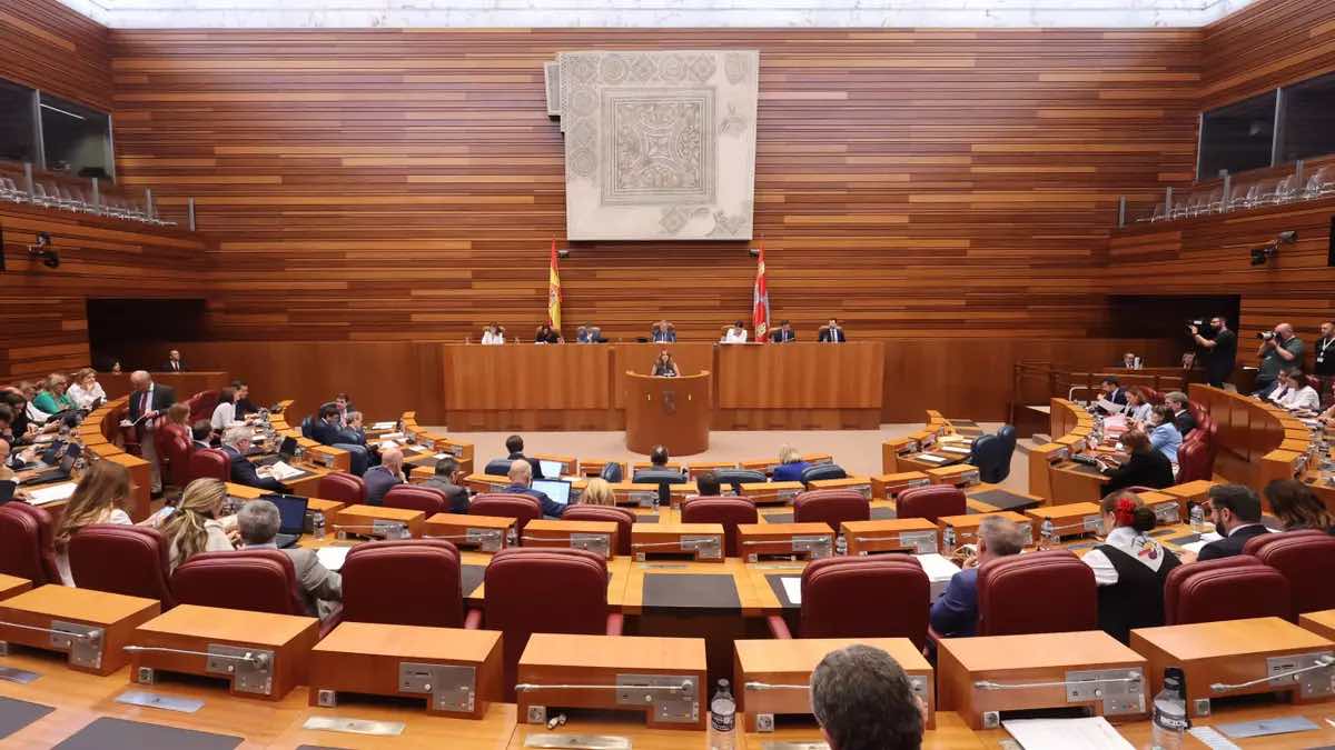 La nueva Ley de Publicidad Institucional de Castilla y León entra en vigor este sábado