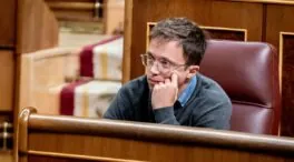 El juez envía a juicio a Errejón por la supuesta agresión sexual a Elisa Mouliaá 
