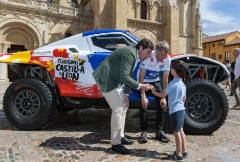 Jesús Calleja promociona Castilla y León en la Baja Aragón 2025 y el Dakar 2026