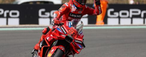 Marc Márquez gana su undécima 'sprint' en República Checa y es más líder del mundial
