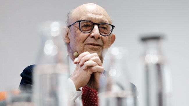 La trama del exministro Montoro maniobró para rebajar un 85% los impuestos a sus clientes